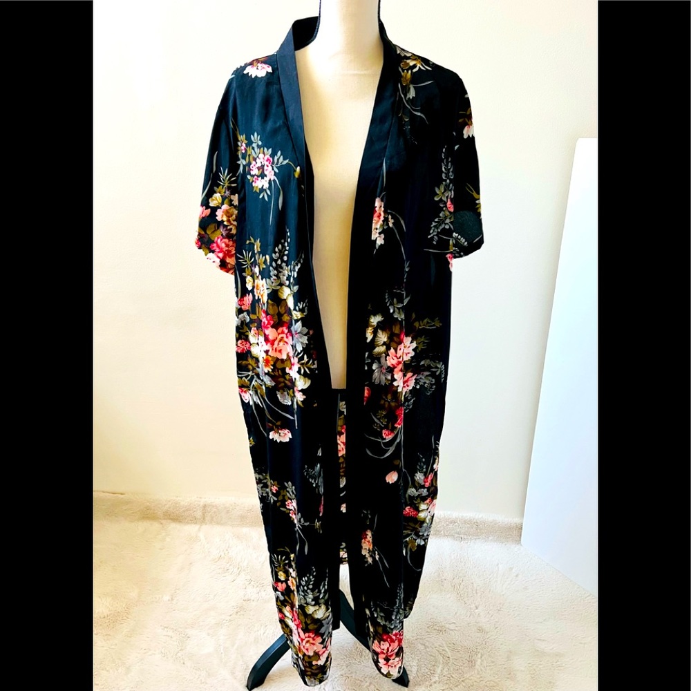 Black Floral Kimono Cover Up Large